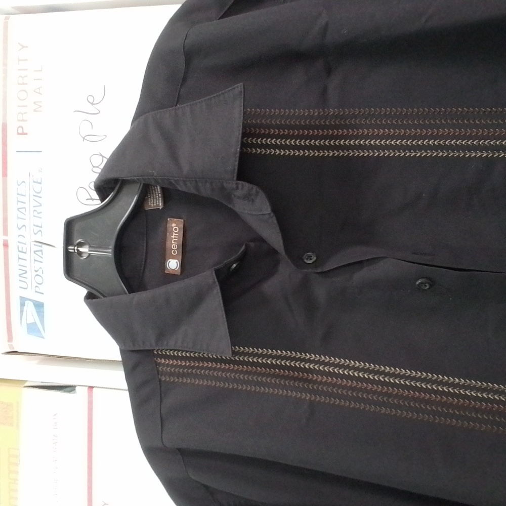 Centro Men's Black Embroidery Short Sleeve Shirt